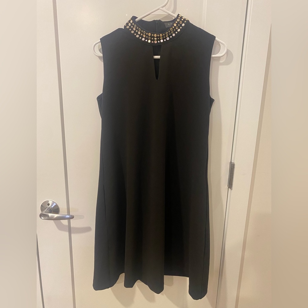 Gracie Black Dress With Side Pockets